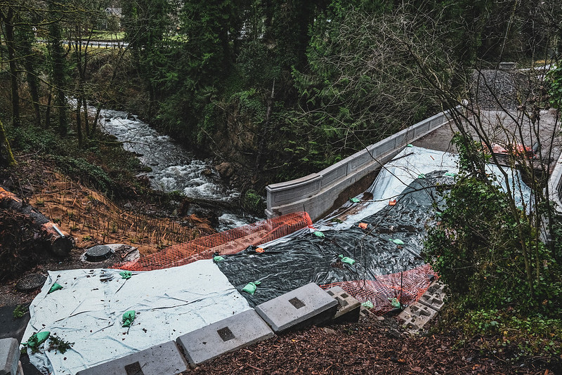 Foothills Trail construction of the bridge over Boise Creek