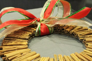 Completed cinnamon stick holiday wreath