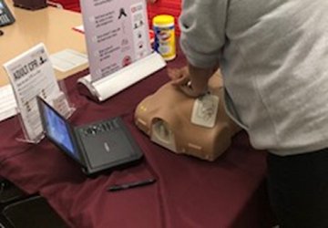 A demonstration of using the CPR in a Box kit