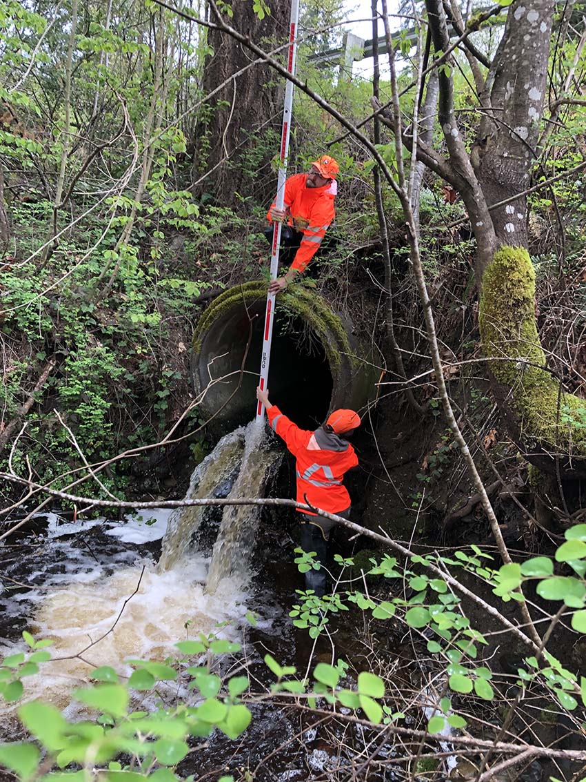 Measuring the drop below a culvert