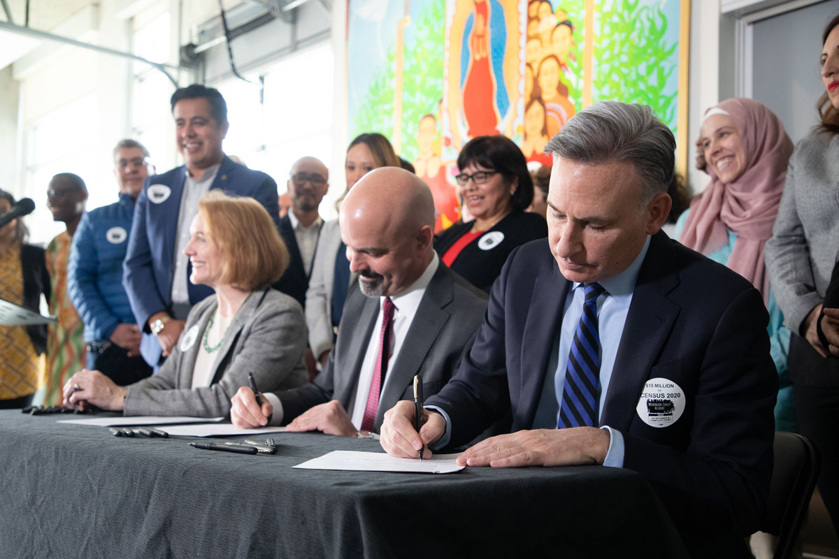 census_day_2019_signing