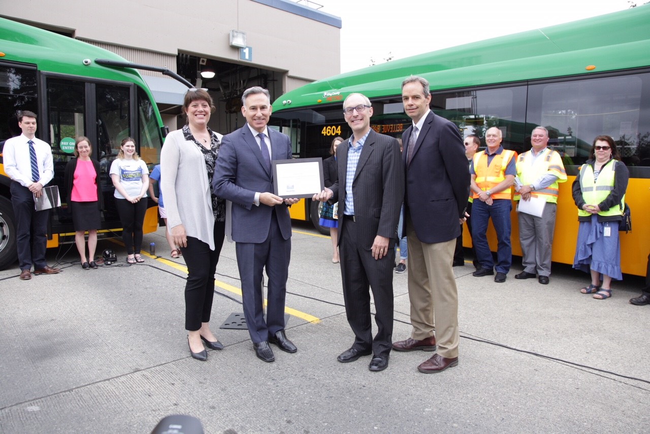 electric_bus_award