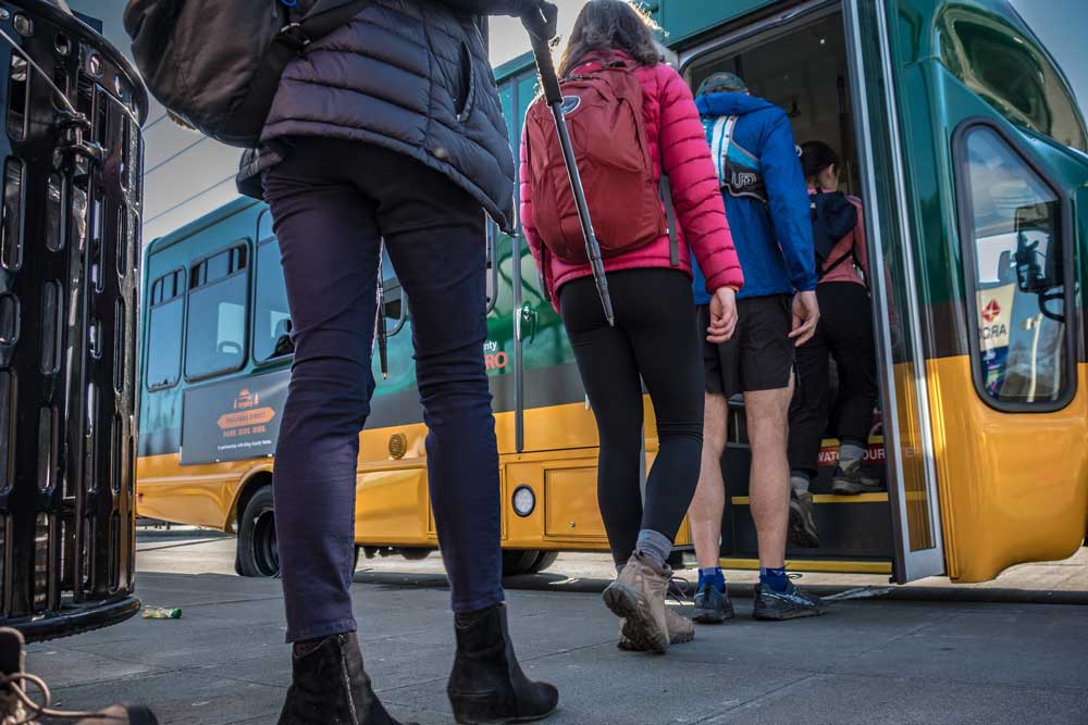 hikers-boarding-mount-baker-trailhead-direct