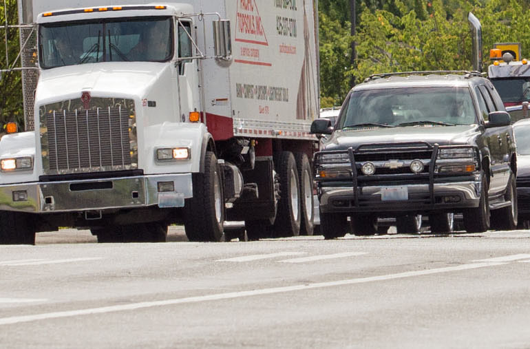 Traffic on 140th Avenue SE and SE Petrovitsky Road in unincorporated King County.