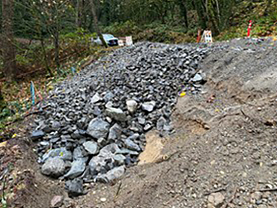 Photo of a rock slope on Cunliffe Road SW.