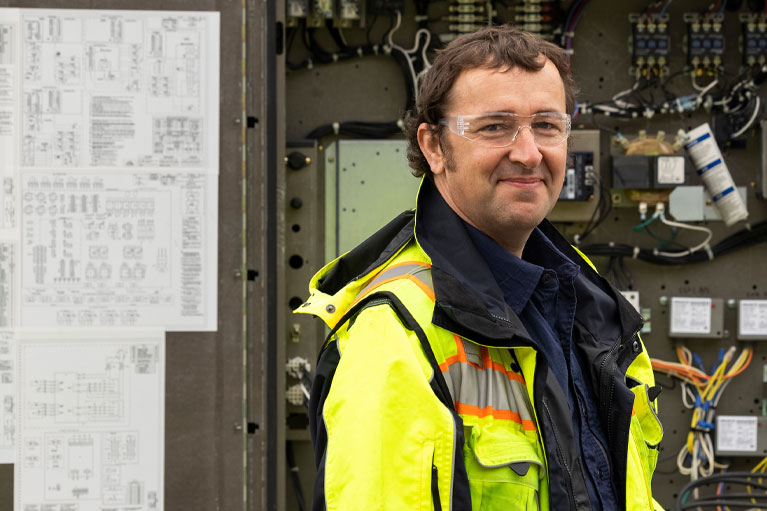 Rail Electrical Worker