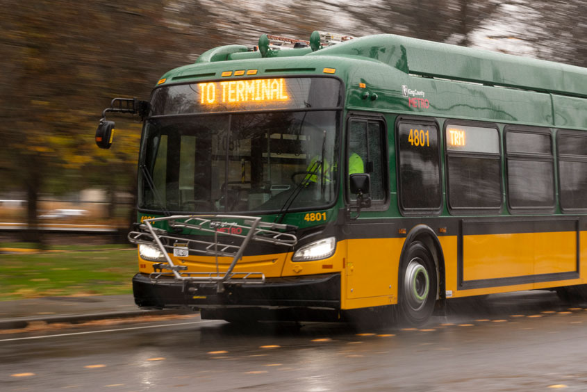 Battery-electric bus