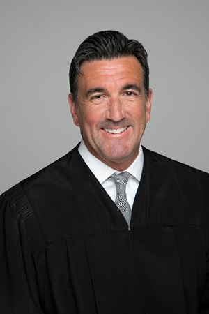 photo of Judge Larranaga